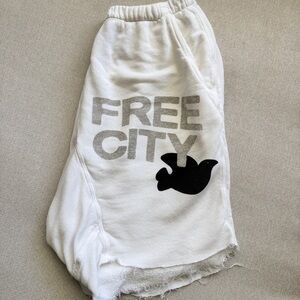 FREECITY Super Fluffy Pocket Sweat Shorts